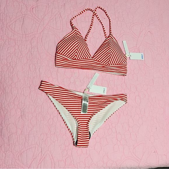 ONLY striped triangle bikini, top & bottom - Picture 3 of 4